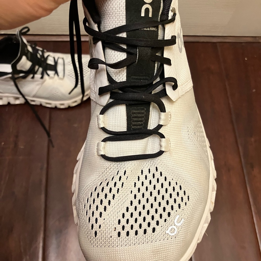 On Running Cloud On Cloud Sneakers - image 4